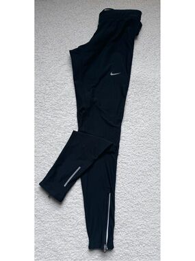 Nike Low Rise Black Leggings